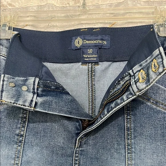 🌵Democracy Blue Mini Skirt🌵 - Picture 3 of 5